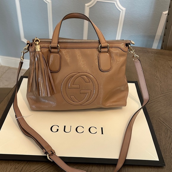 Gucci Handbags - Gucci Soho  Hand Bag Authentic. 2 way.